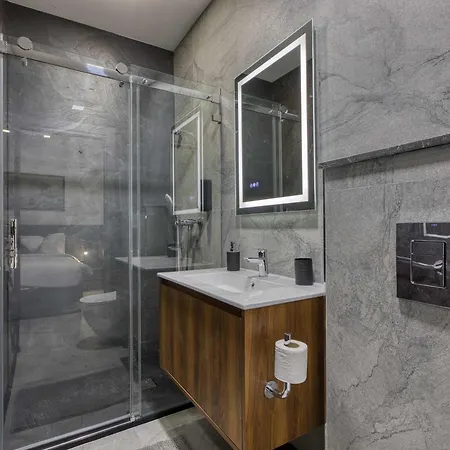 Urban 19 Residences Grand Inn *